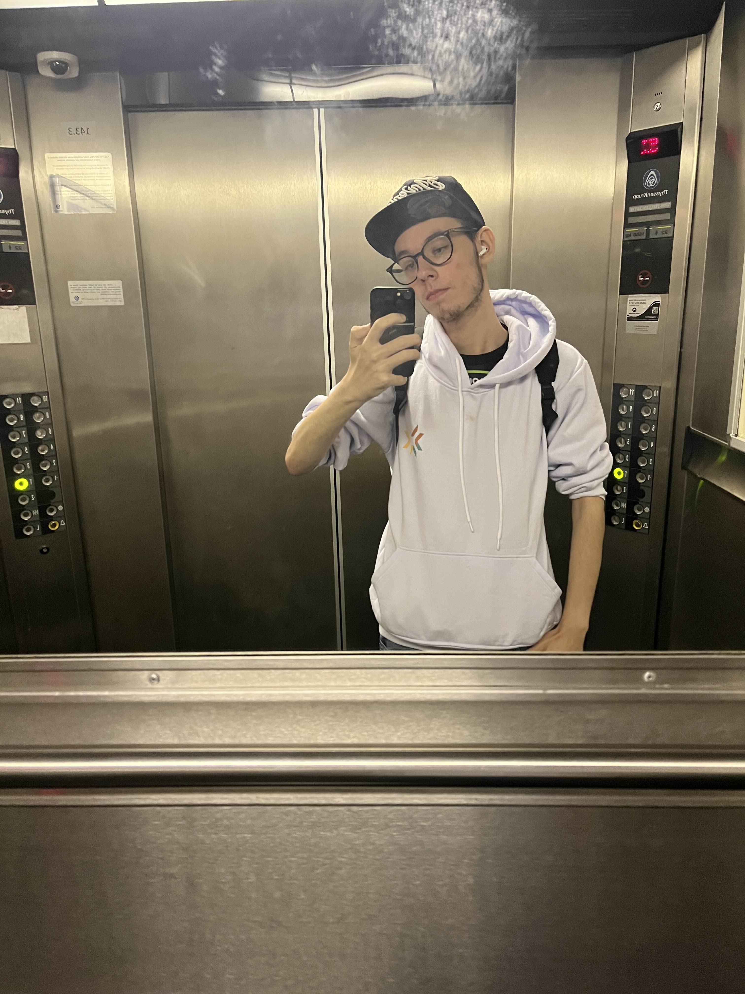 https://cdn.streamersclub.com.br/6892b0792c35214715c691e5/avatars/ee772866-7658-4535-877d-de01c286da22.jpg