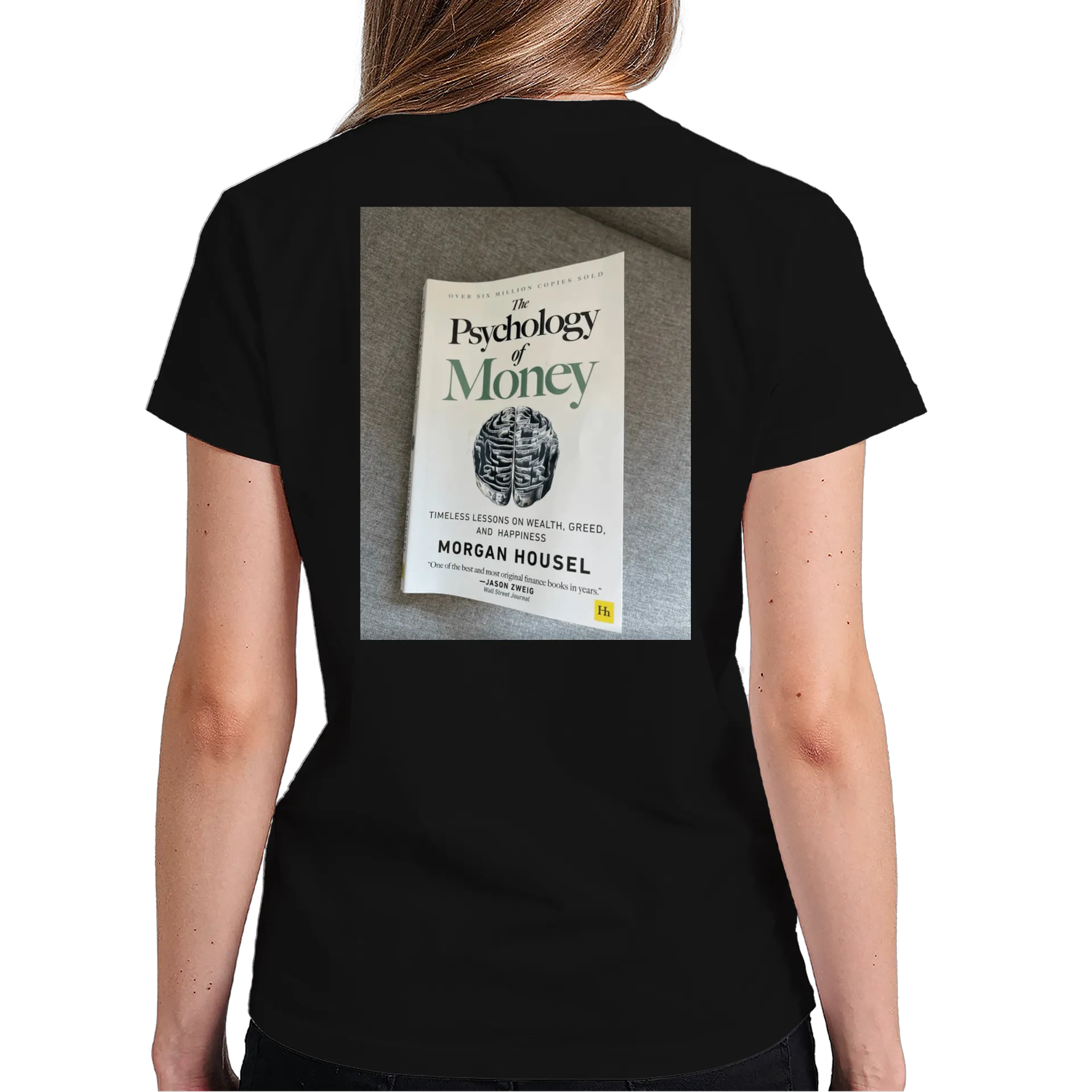 Camiseta Psicologia do Dinheiro Cérebro com Cédulas 100% de Luiza — imagem 5 de 6