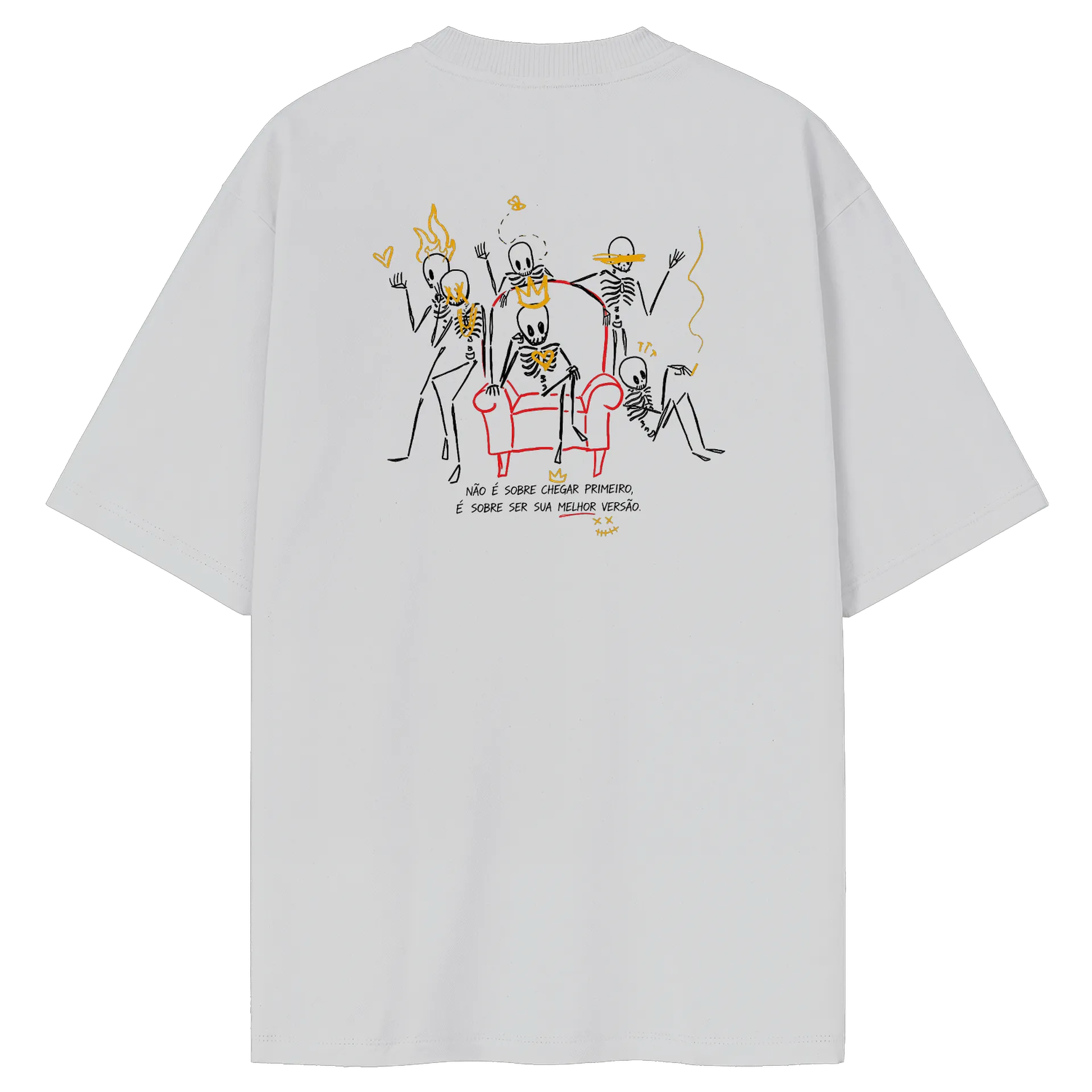 Camiseta Oversized - Esqueleto com Coração Dourado  - Imagem 2
