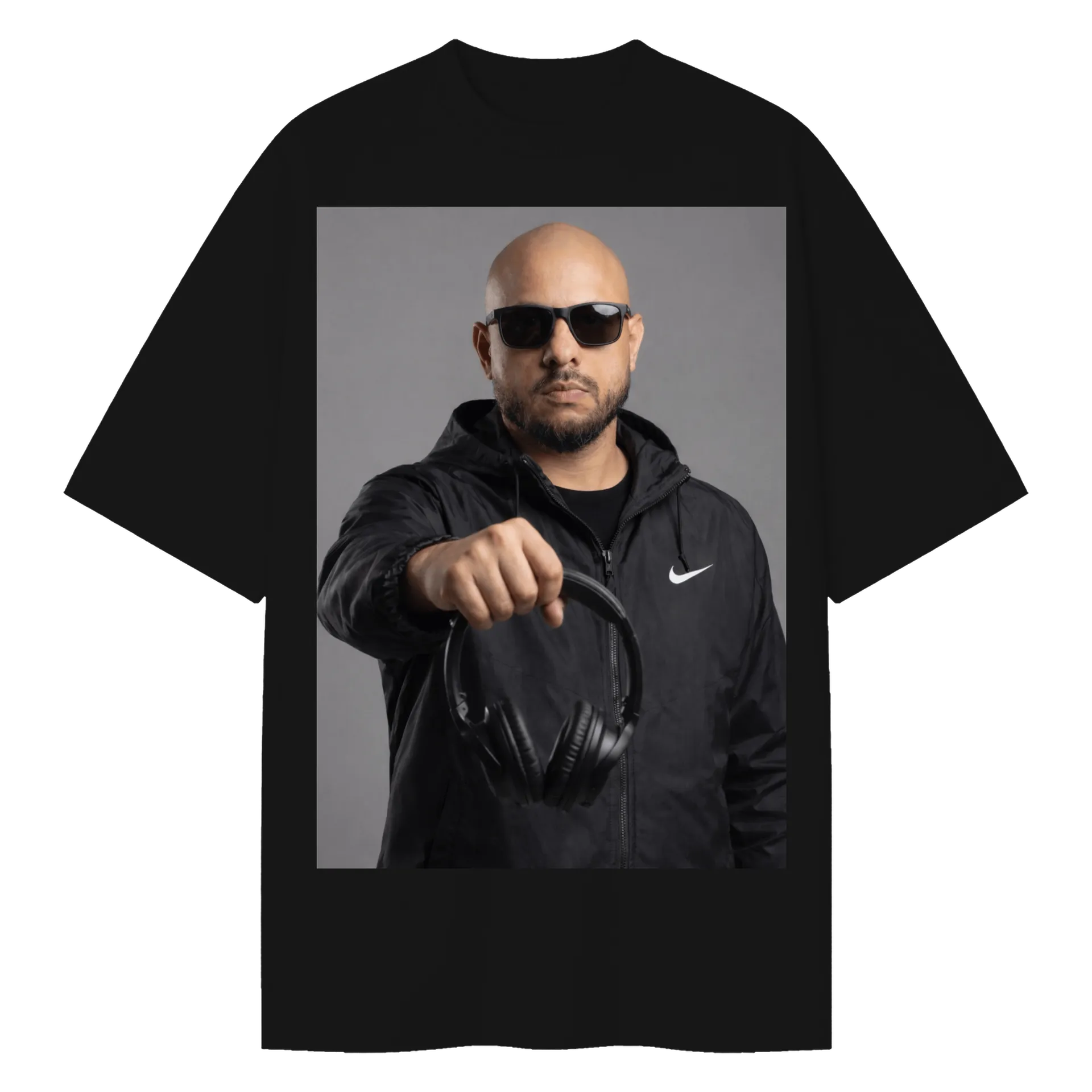 Camiseta Oversized de CLAUDEMIR TAVARES — imagem 1 de 6
