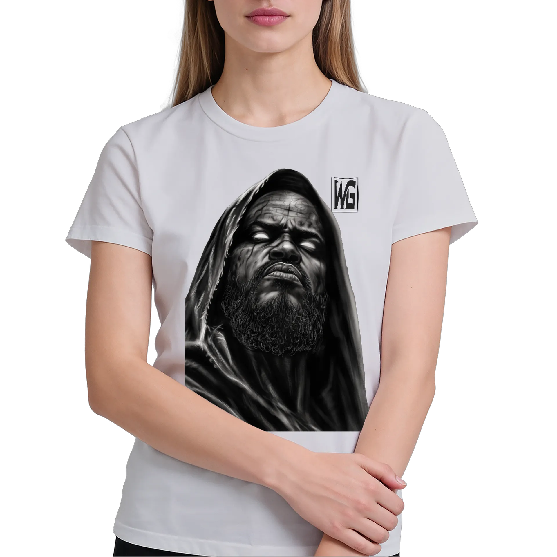 Camiseta Retrato de Homem Encapuzado Preto e Branco 100% de WG ARTE É O QUE ME MANTÉM VIVO  — imagem 3 de 6