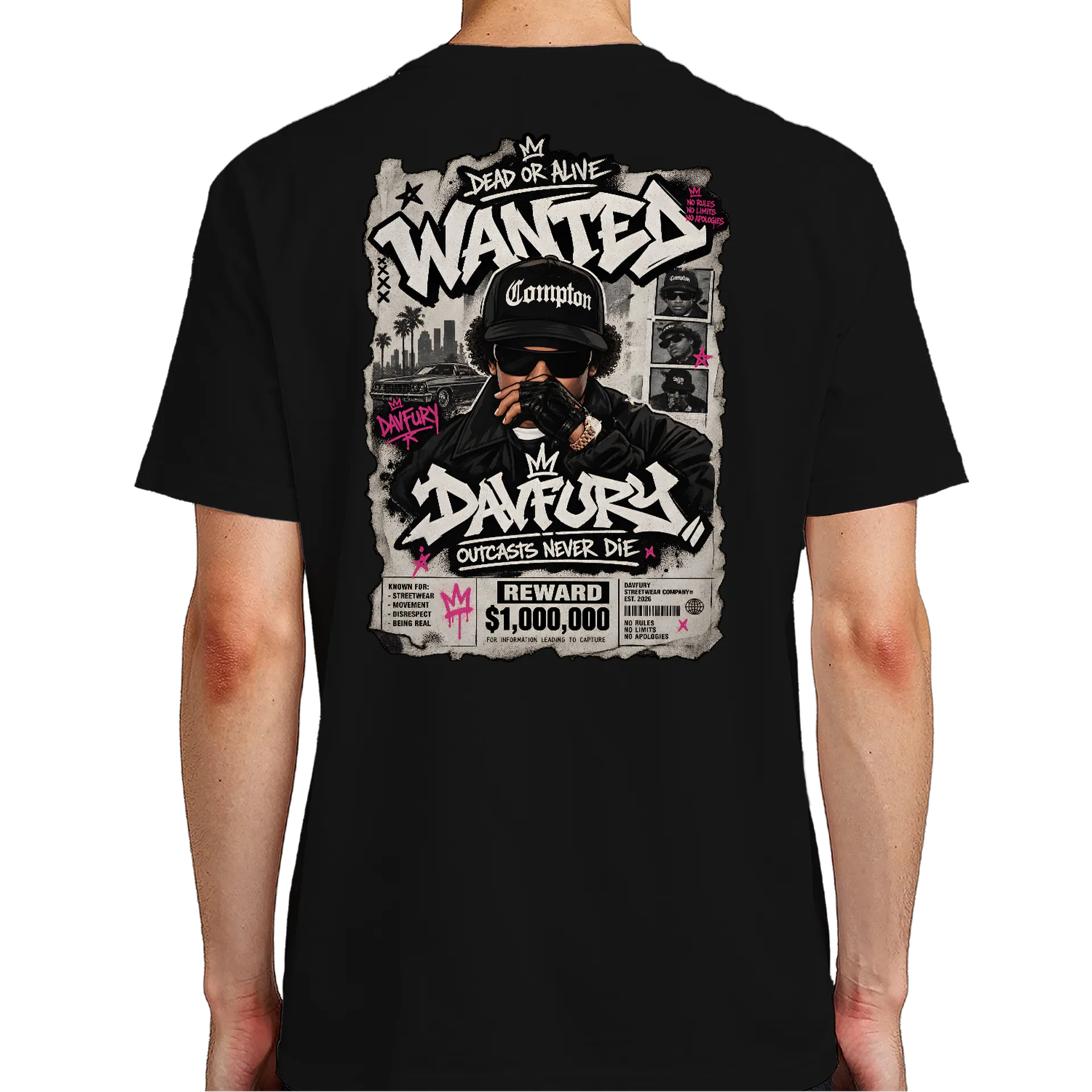 Camiseta "Outcasts Never Die" - Davfury Streetwear Comp. ® de Davfury Streetwear Comp. — imagem 6 de 6