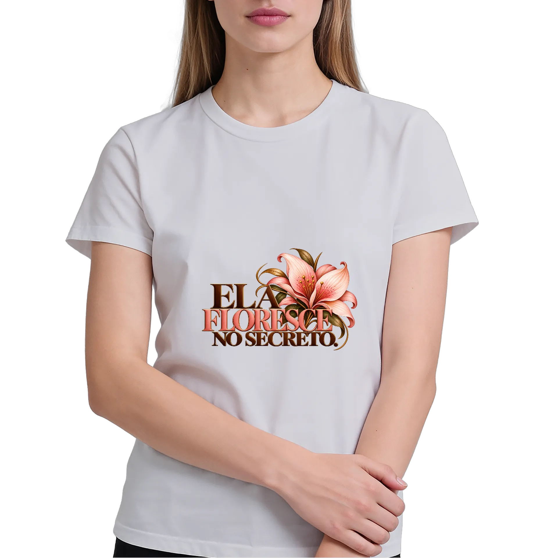 Camiseta personalizada ela floresce  de ericaxavier — imagem 2 de 4