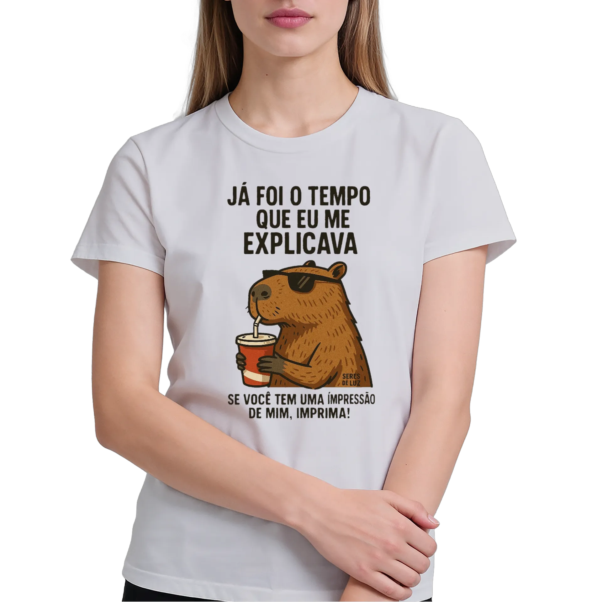 Camiseta Estampa Capivara Óculos Bebendo 100% Algodão - Imagem 4