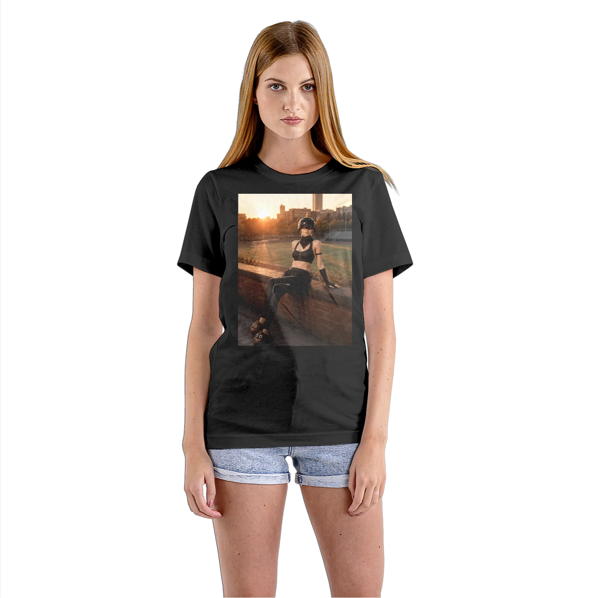 Camiseta Babylook Mulher com Capacete Preto 100% Algodão - Imagem 3