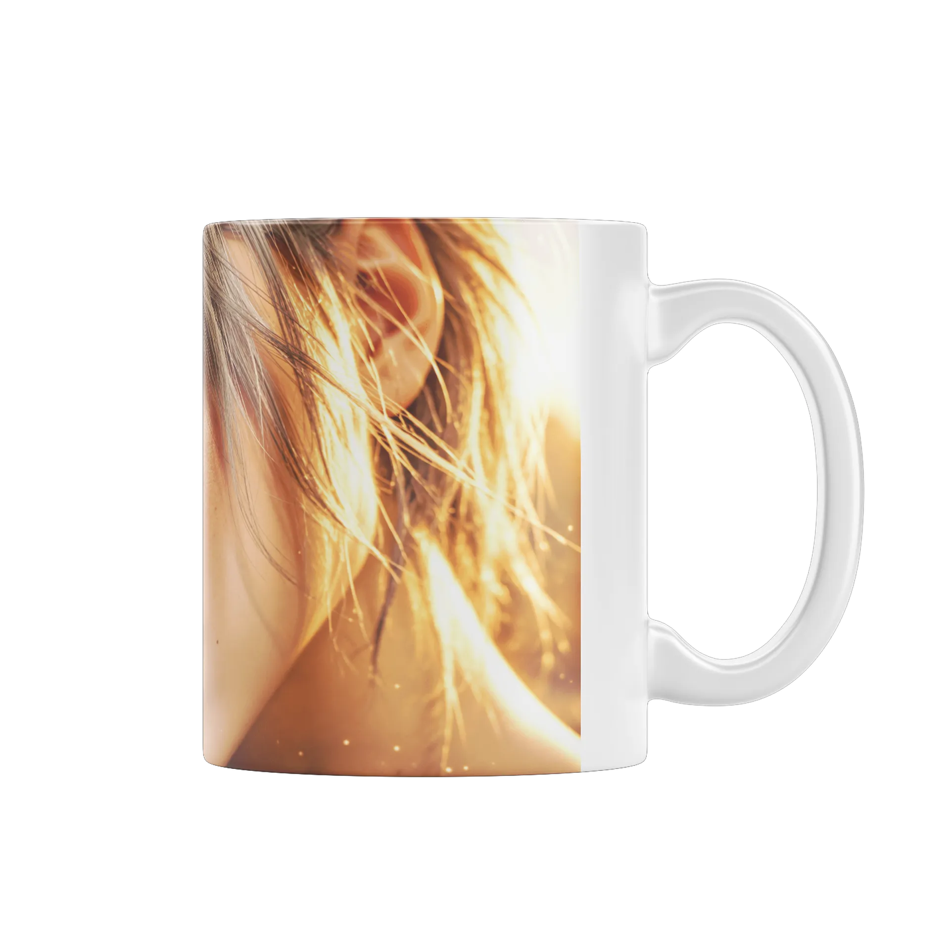 Caneca Rosto Feminino Retrato Realista Tons Dourados 325ml - Imagem 1