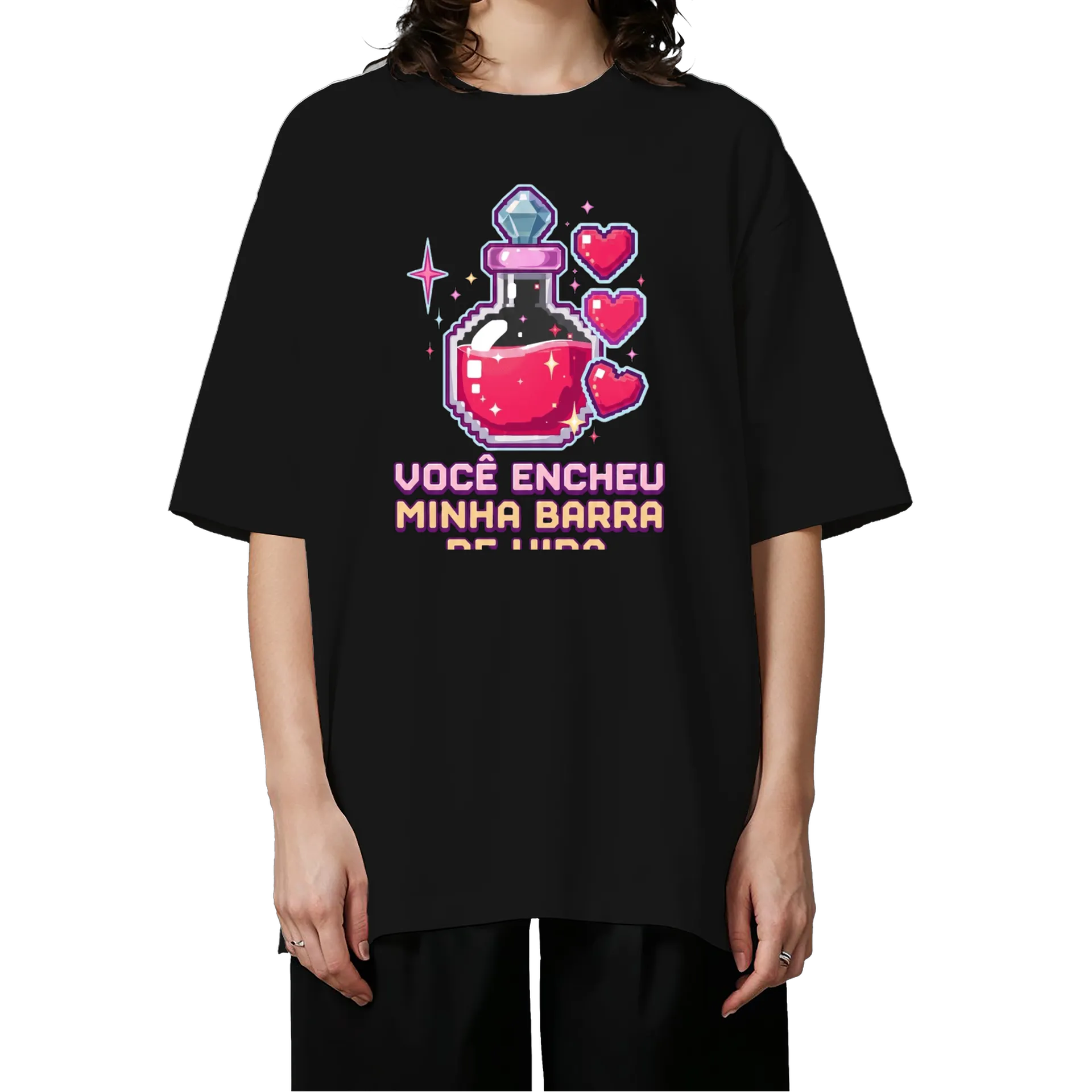 Camiseta Oversized Estampa Poção e Corações Preto - Imagem 3