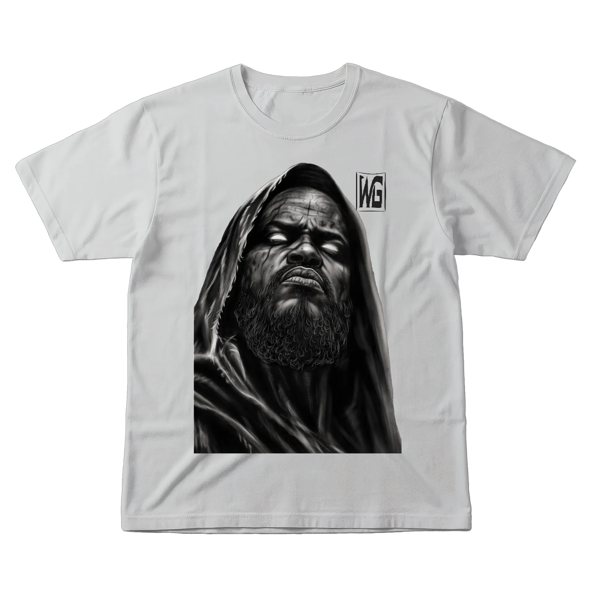 Camiseta Retrato de Homem Encapuzado Preto e Branco 100% de WG ARTE É O QUE ME MANTÉM VIVO  — imagem 1 de 6