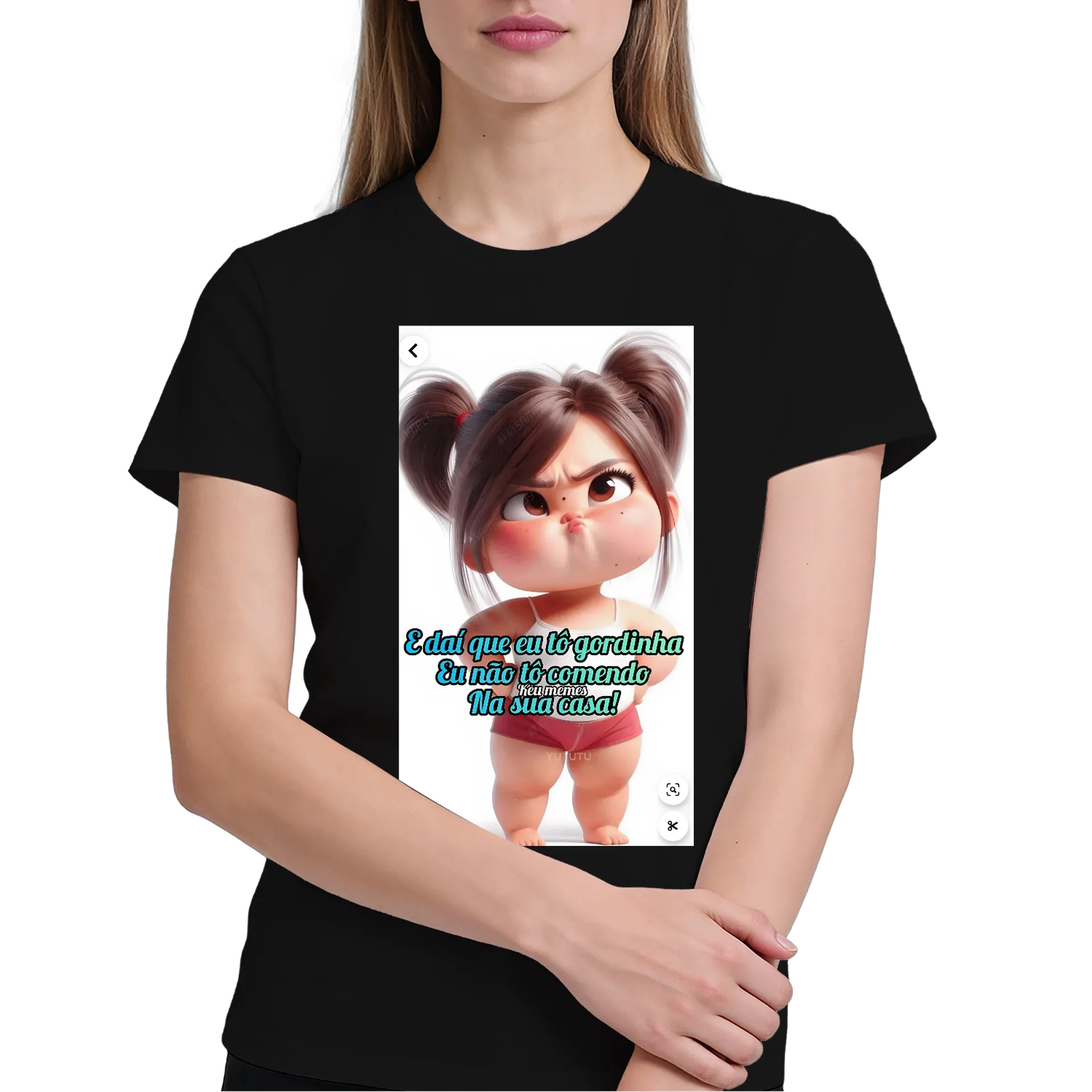 Camiseta Menina Cartoon 'Edai Que Eu Tô Gordinha' 100% de Bugbug — imagem 3 de 6
