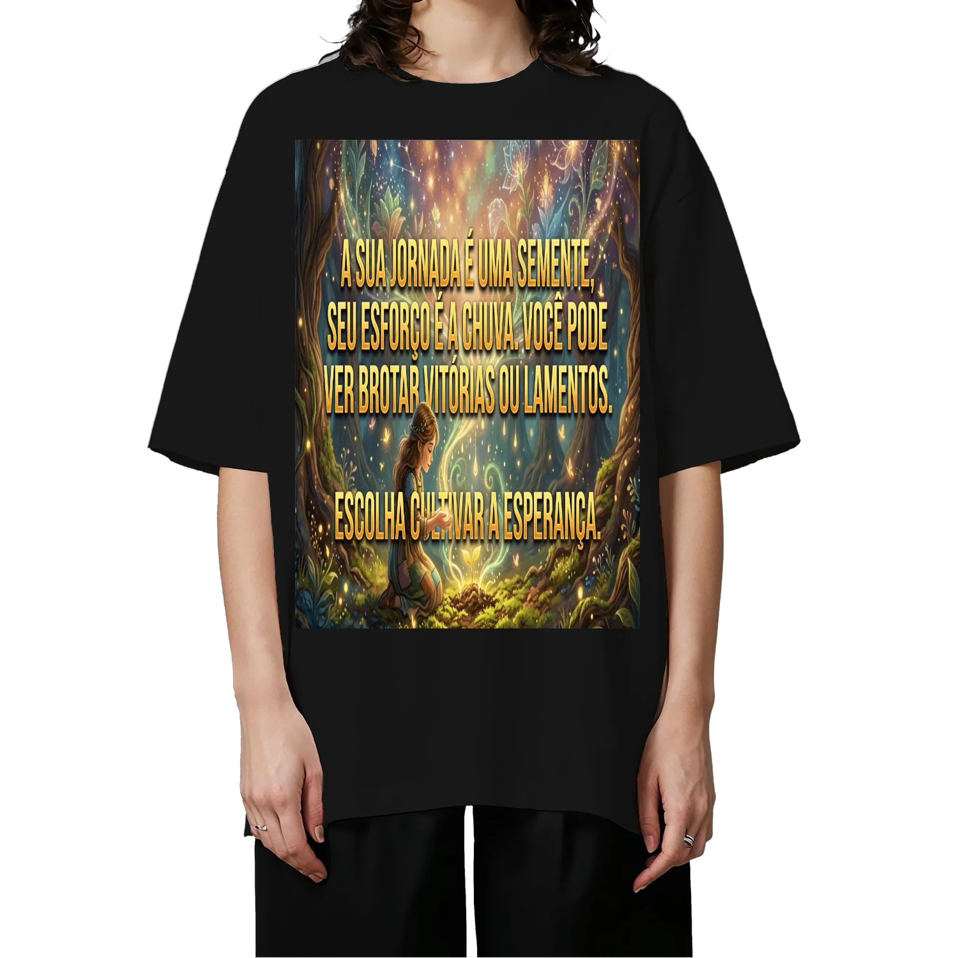 Camiseta Oversized Frase Motivacional Menina na Floresta - Imagem 3