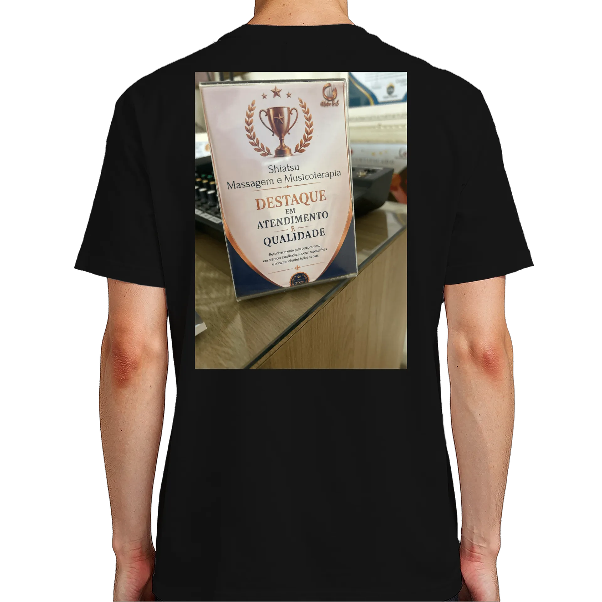 Camiseta Gato Astronauta Preto 100% Algodão de massagemgoianiashiatsu — imagem 6 de 6