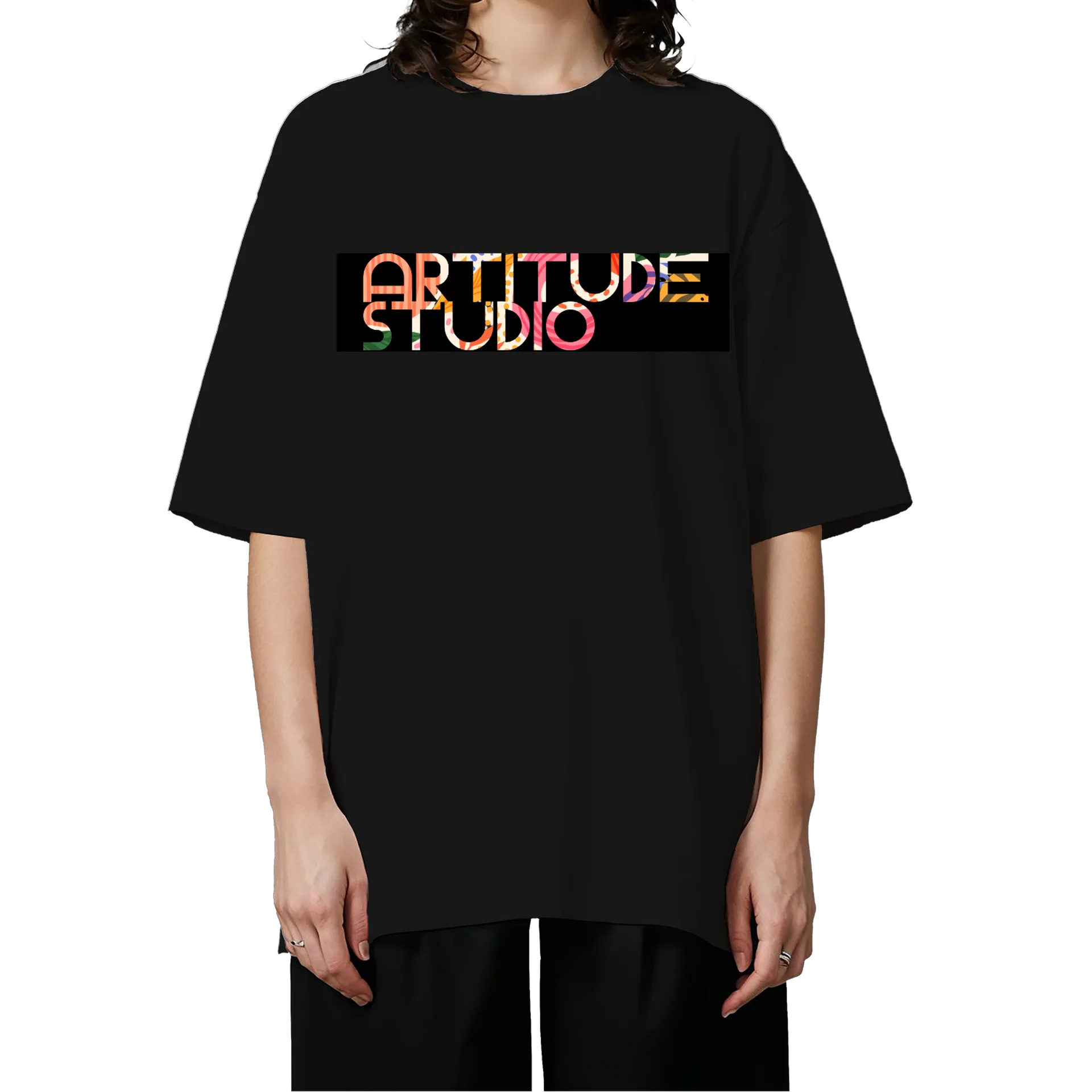 Camiseta Oversized Artitude Studio Estampa Colorida - Imagem 3