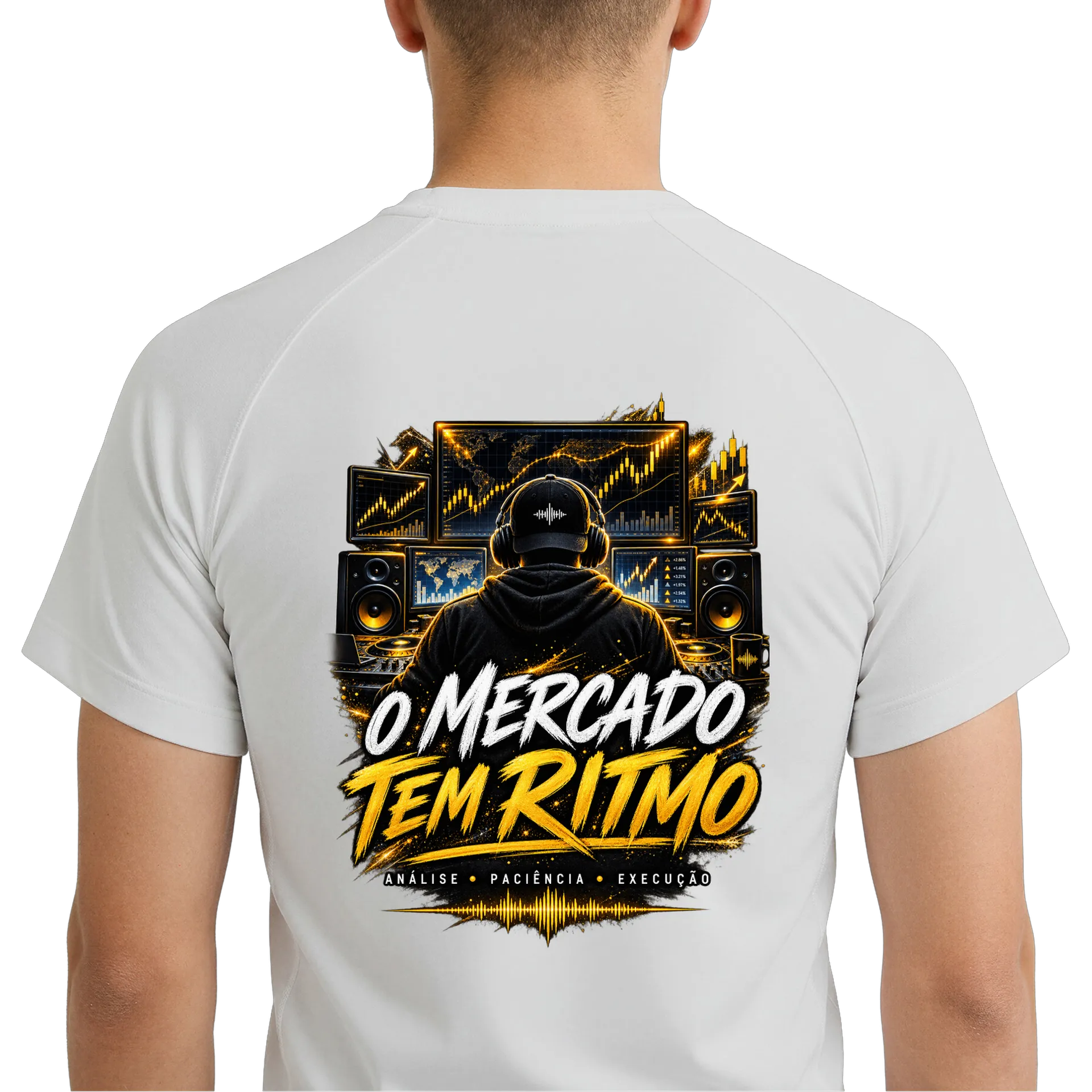 Camiseta Dry Fit O Mercado Tem Ritmo 100% Poliéster de UM DJ NA BOLSA — imagem 6 de 6