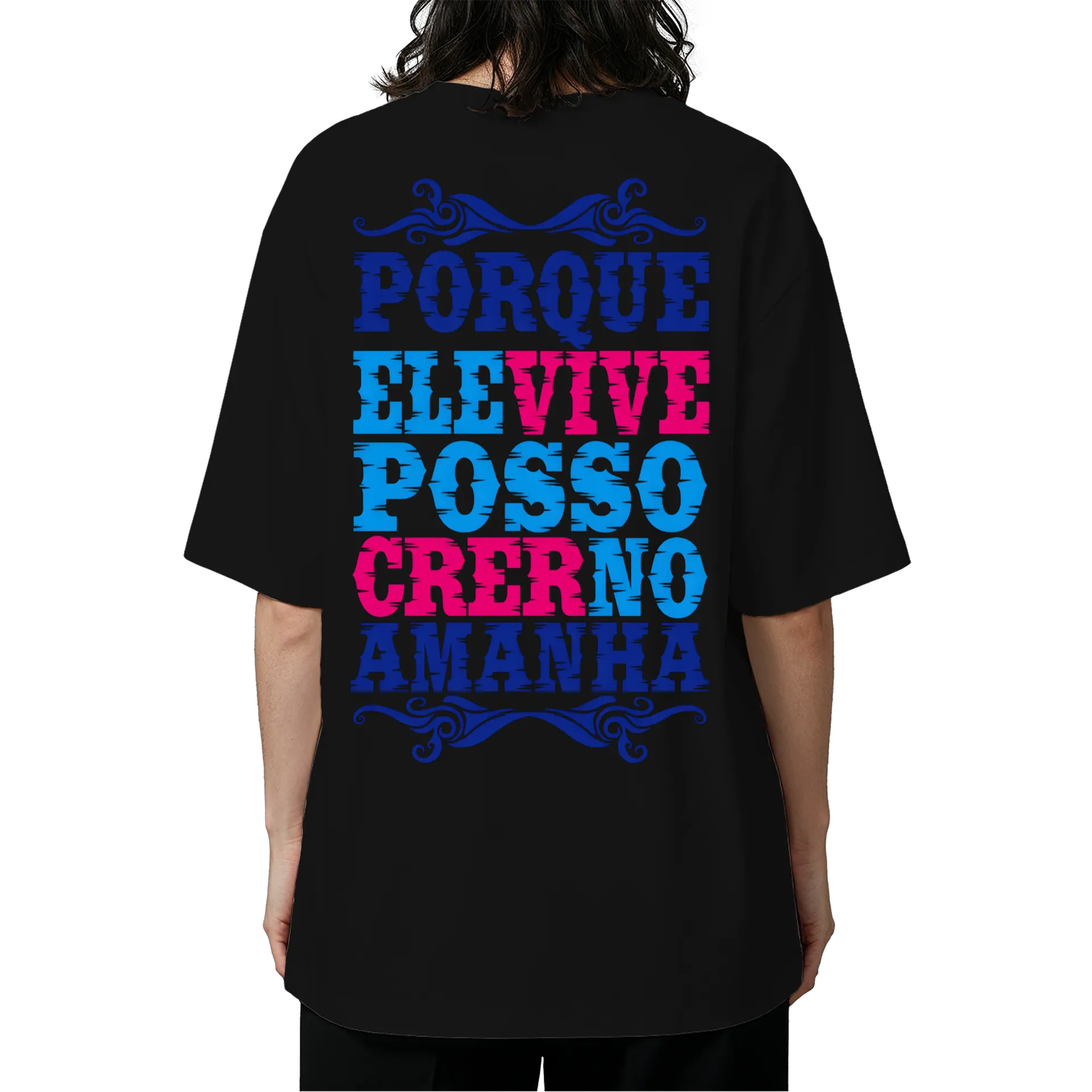 Camiseta Oversized Estampa Tipográfica Porquê Ele Vive de psbwellington — imagem 5 de 6