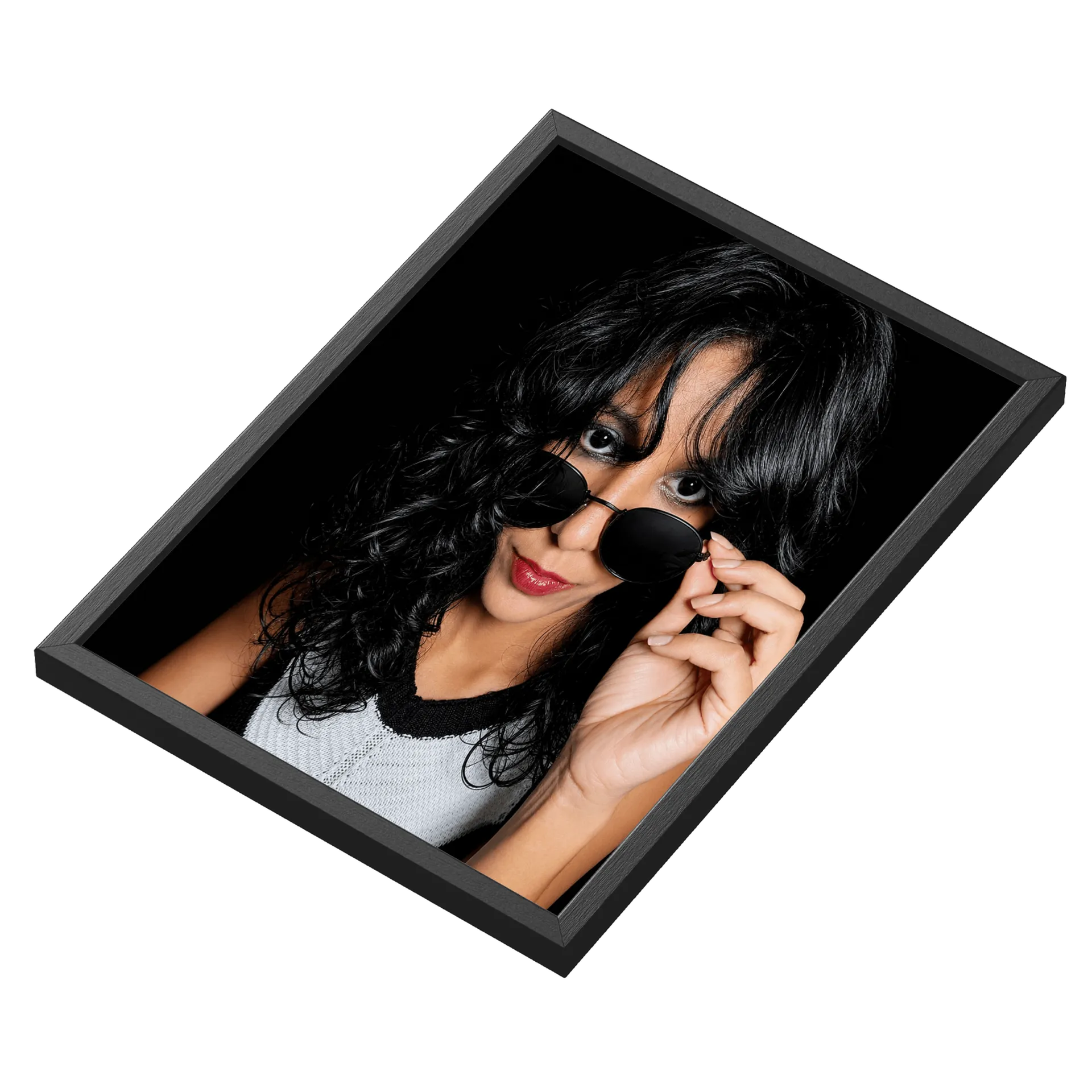 Quadro Retrô Mulher com Óculos A3 MDF e Vidro - Imagem 3