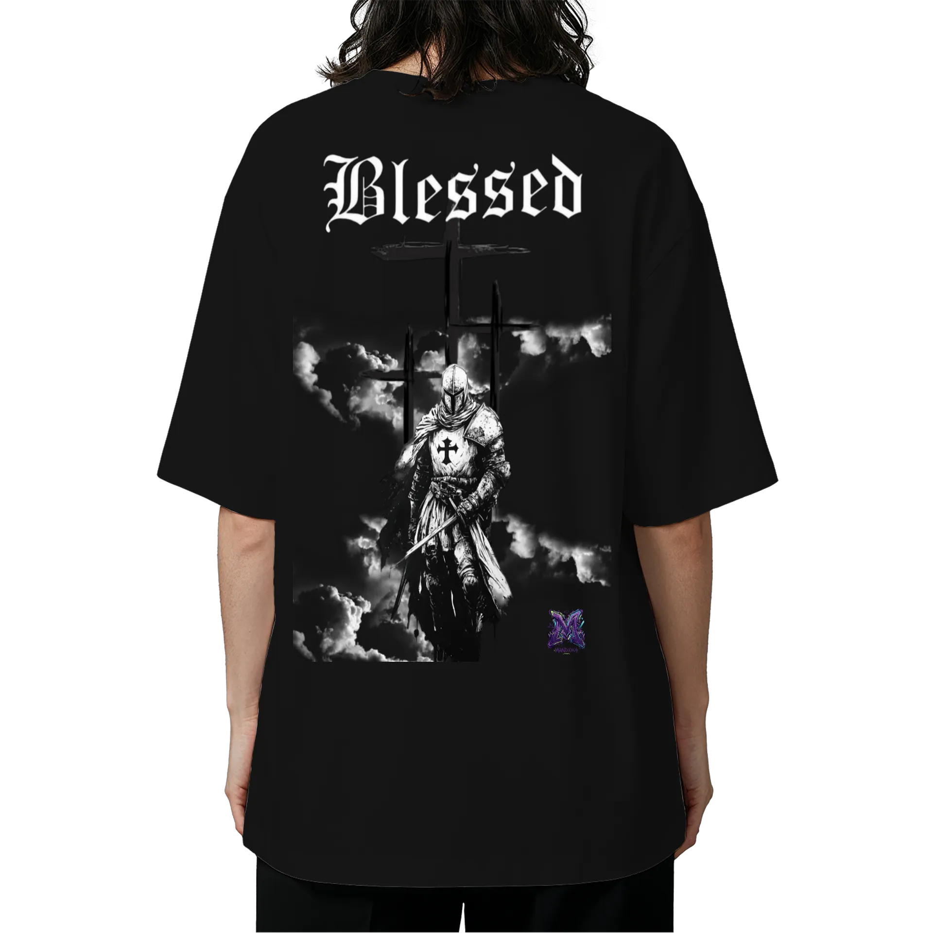 Oversized BLESSED MEDIEVAL de MANDIOK4 — imagem 5 de 6
