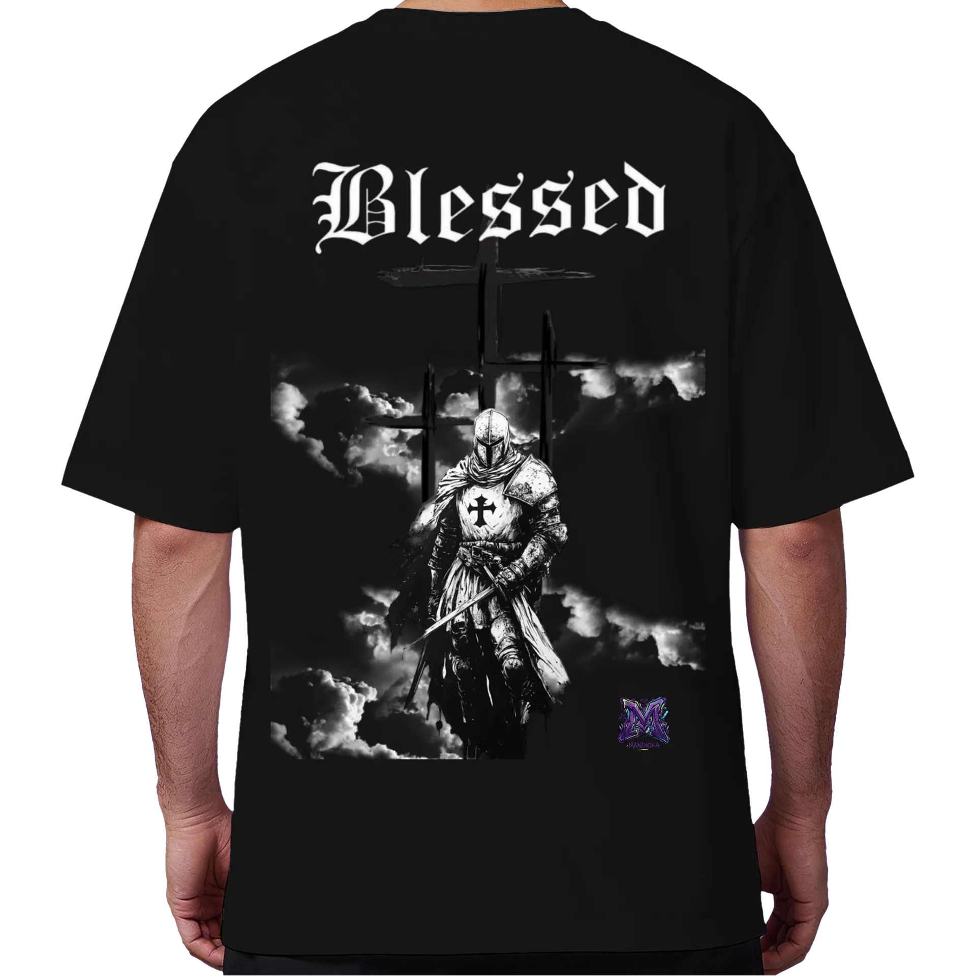 Oversized BLESSED MEDIEVAL de MANDIOK4 — imagem 6 de 6